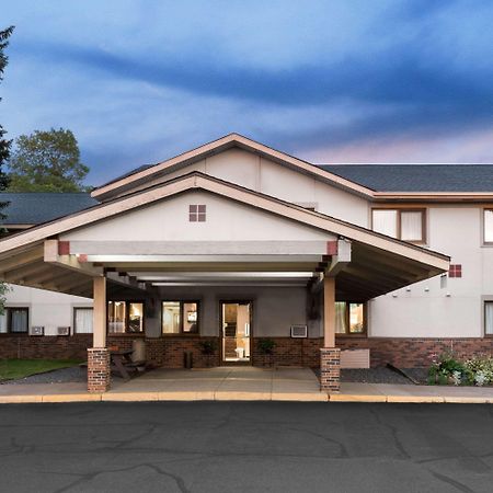 Super 8 By Wyndham Duluth Exterior foto