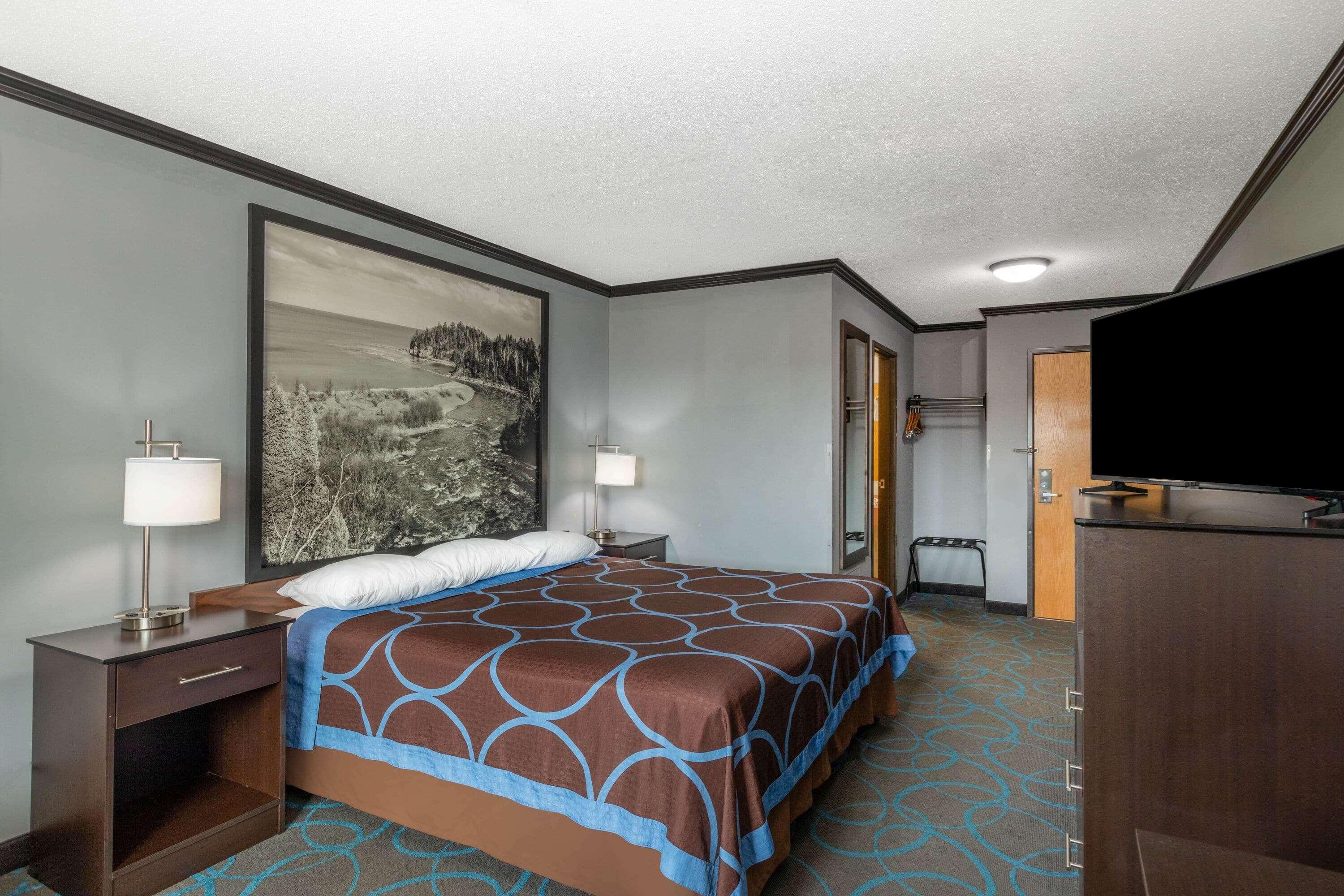 Super 8 By Wyndham Duluth Exterior foto