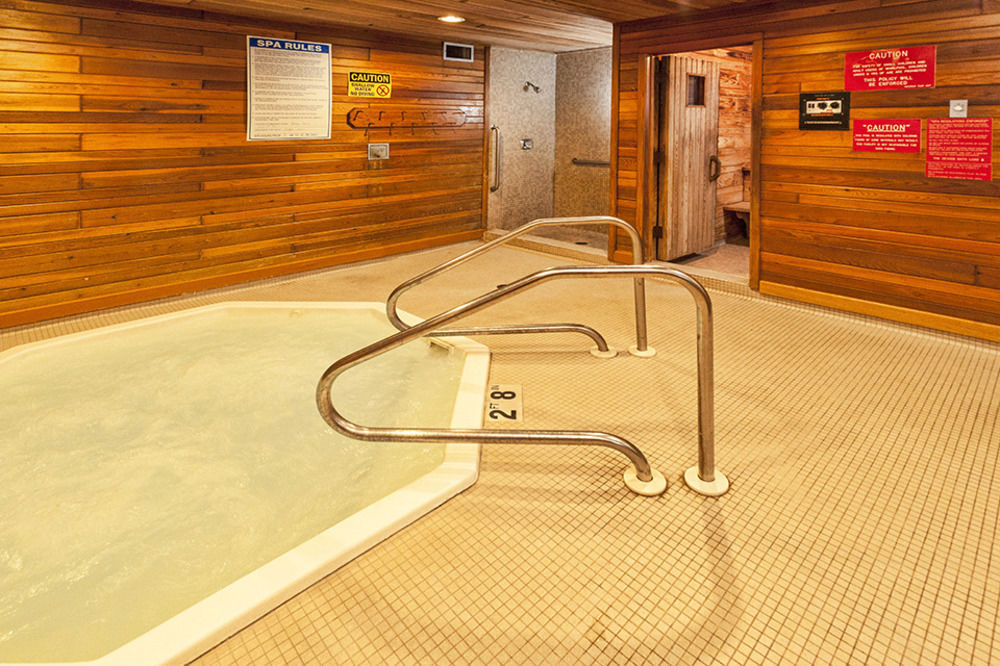Super 8 By Wyndham Duluth Exterior foto